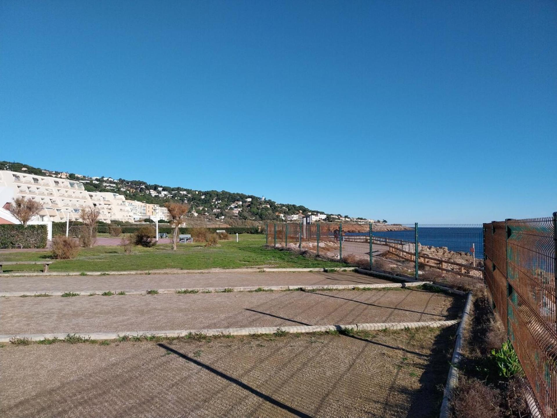 Studio Vue Mer Avec Pkg, Piscine, Tennis, Plage Direct Sète Exterior foto